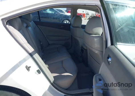 2009 Nissan Maxima 3.5 Sv from USA, damaged, VIN 1N4AA51E99C801374